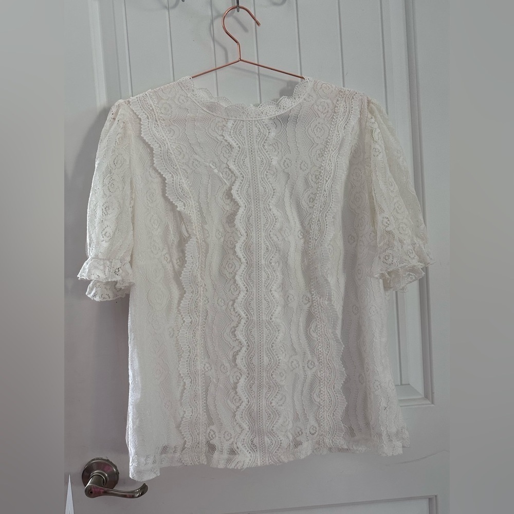 LACE blouse